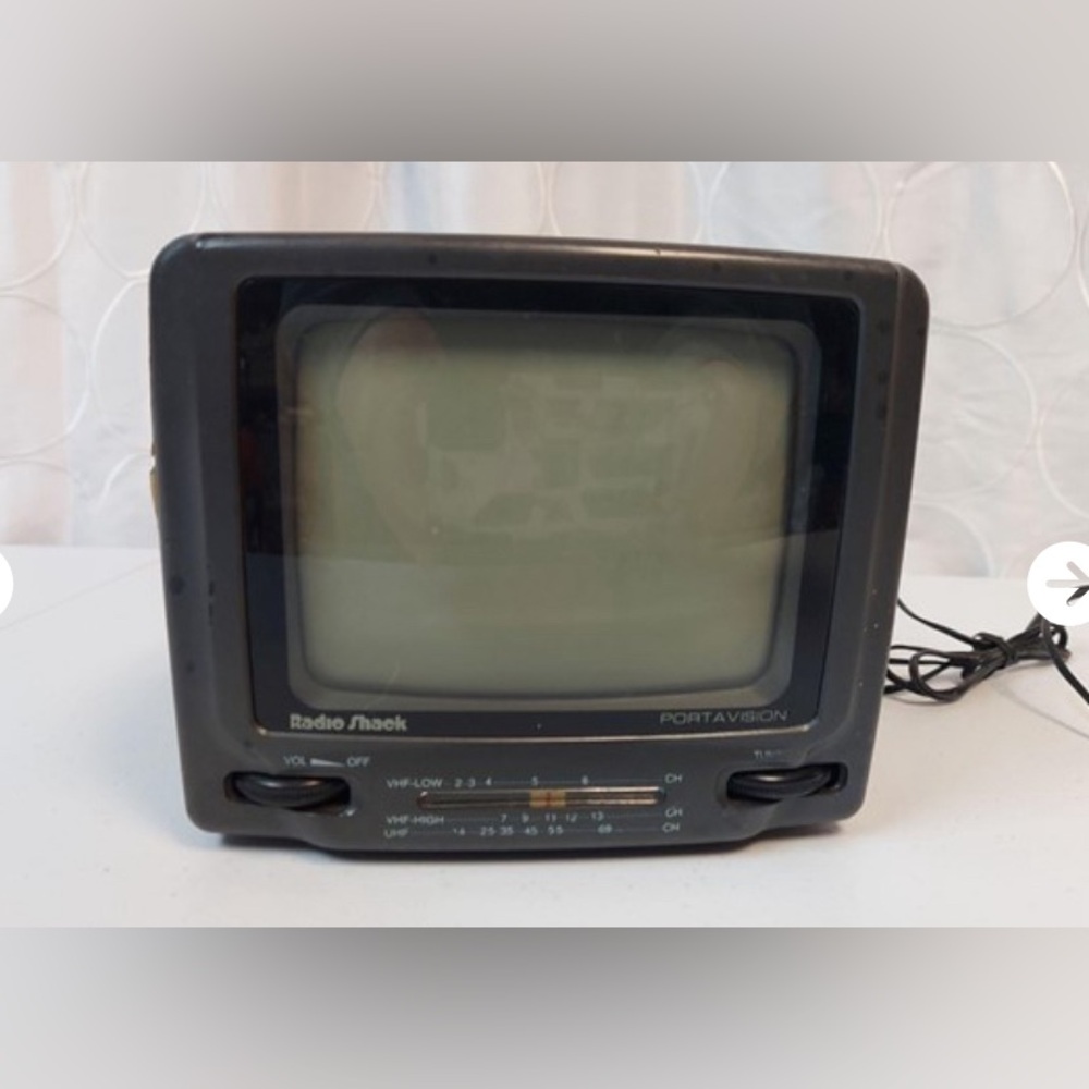 ~SOLD~ Radio Shack Portavision 5" Black & White Television 16-130 Vintage ~SOLD~